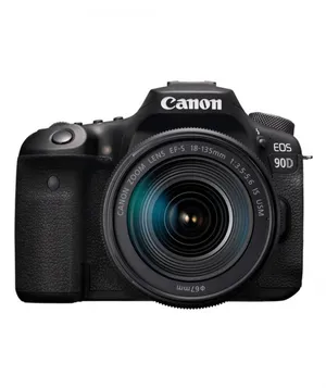 Canon 90D Digital SLR Fotoğraf Makinesi 18-135 IS USM Lens