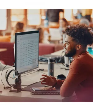HP Poly Voyager Focus 2 Şarj Standlı Kulaklık