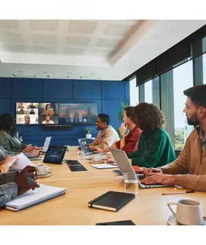 Poly Studio X72 AVB wTC10K Hepsi Bir Arada Konferans Sistemi Poly TC10 dokunmatik kontrol cihazlı