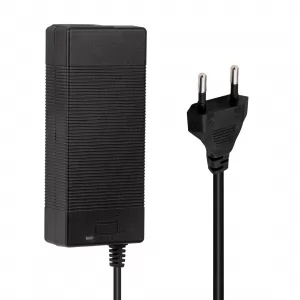 Weko 16.8 Volt - 3 Amper 5.5*2.5 Uçlu Kırmızı Yeşil Ledli Masa Tipi Şarj Adaptörü